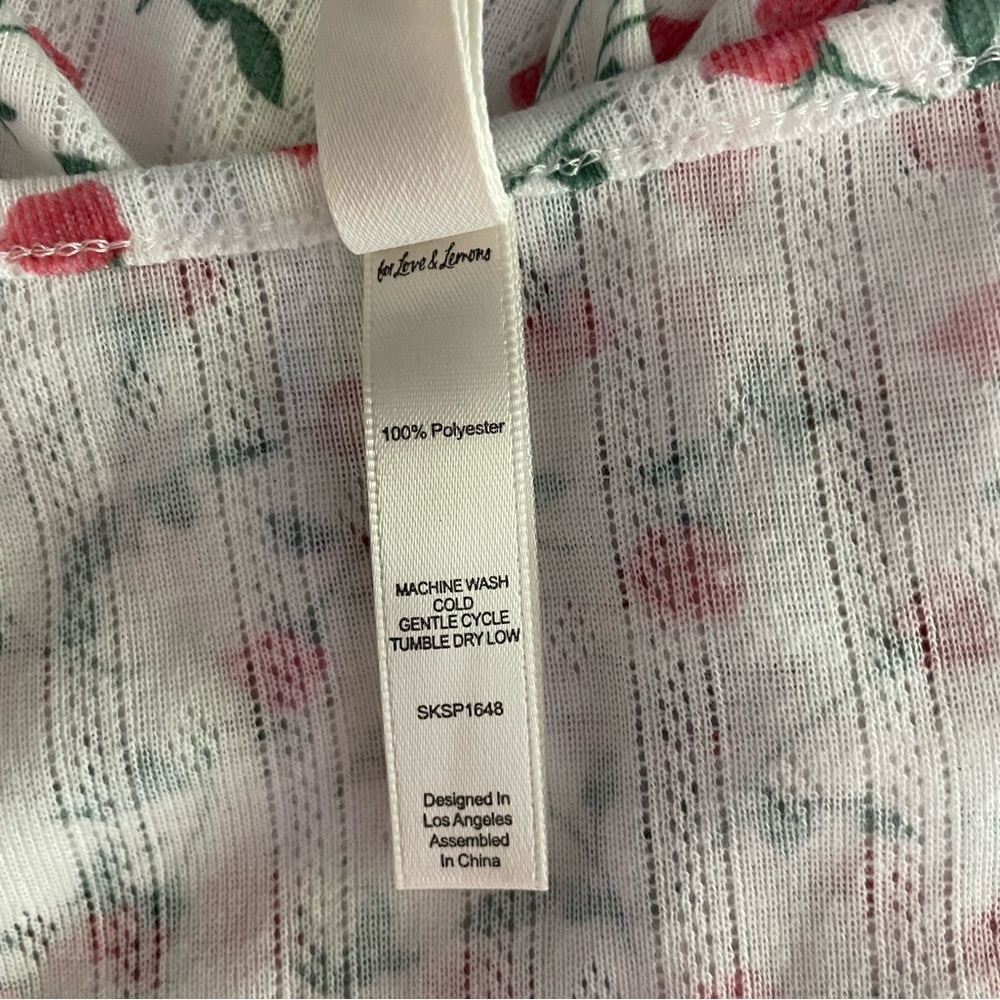 New! For Love & Lemons pointelle roses floral print white PJ top 26672 - Picture 7 of 9